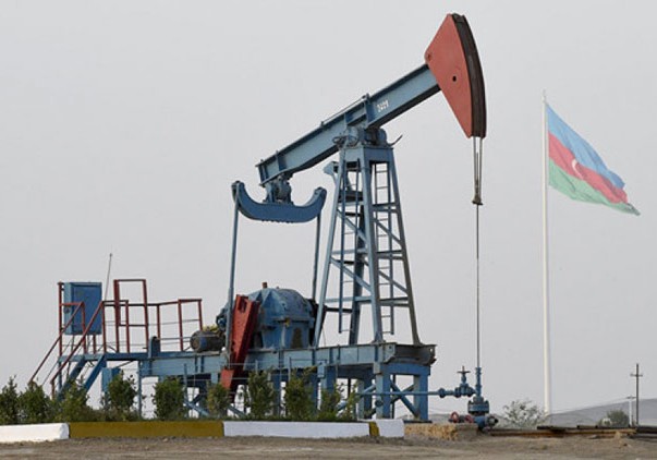 “Azeri Light” neftinin bir barreli 44,17 dollara satılır