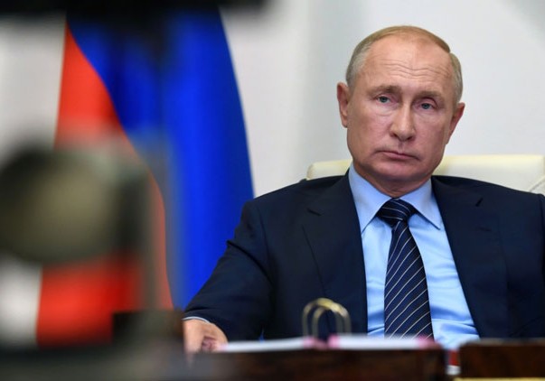 İlk vaksin qeydiyyatdan keçdi - Putinin qızına da vurulub