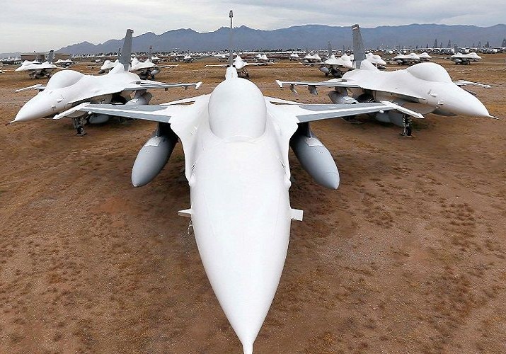 ABŞ istismar müddəti keçmiş iki "F-16" qırıcısını Bolqarıstana verməyi düşünür