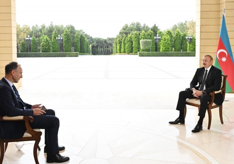 Prezident İlham Əliyevin Almaniyanın ARD televiziya kanalına müsahibəsi (FOTO)