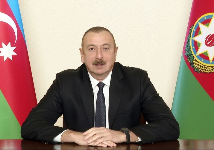 Azərbaycan Prezidenti: “Ermənistan rəhbərliyi savadsız, siyasətdən başı çıxmayan insanlardan ibarətdir”