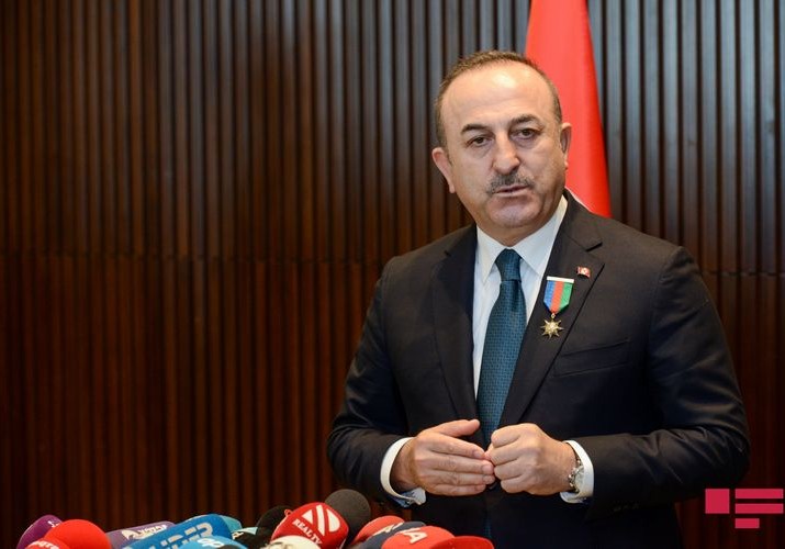 Çavuşoğlu qırğız və tacik həmkarları ilə telefonla danışıb