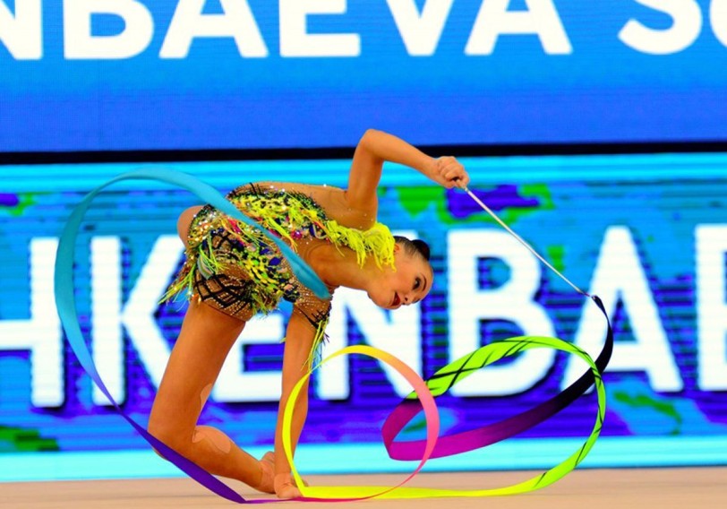 Milli Gimnastika Arenasında bədii gimnastika üzrə Dünya Kuboku davam edir