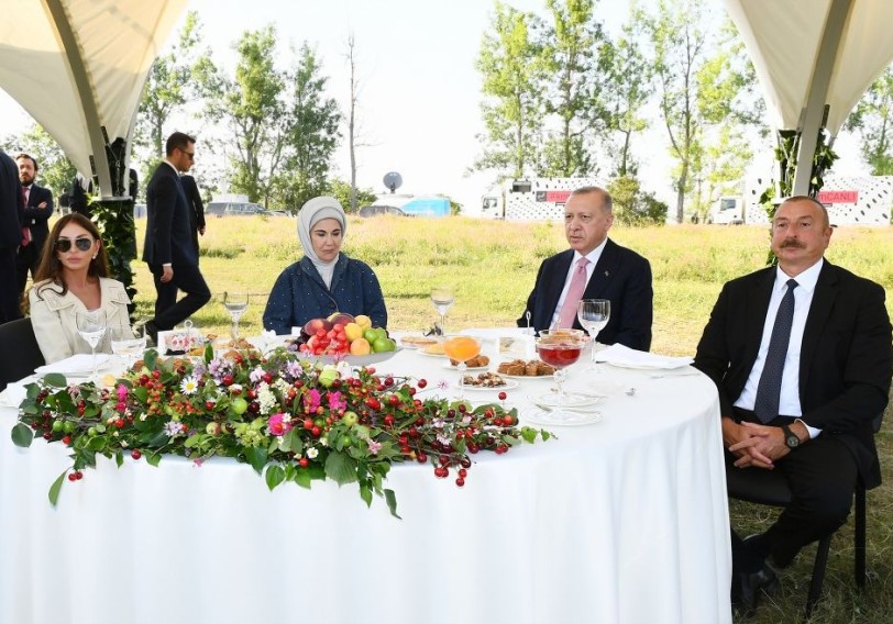 “Musiqi irsi və Qarabağ atları Cıdır düzündə” adlı kompozisiyanın təqdimatı olub - VİDEO