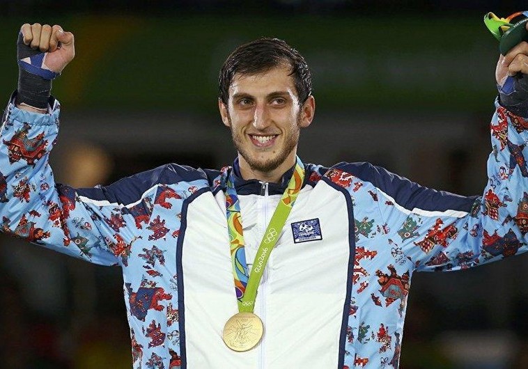 Azərbaycanın son olimpiya çempionu karyerasını bitirir