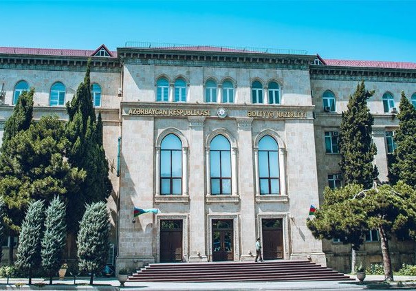 Penitensiar xidmət və Tibb baş idarəsi əməkdaşlarının maaşları artırıldı