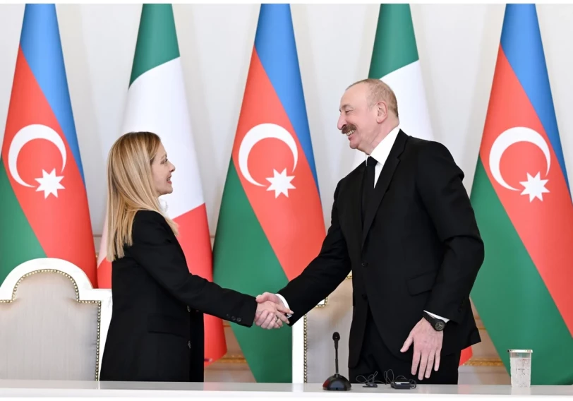 İlham Əliyev Corcia Melonini təbrik edib