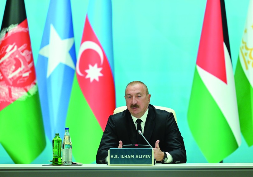 Güclü logistika mərkəzinə çevrilmək hədəfi 