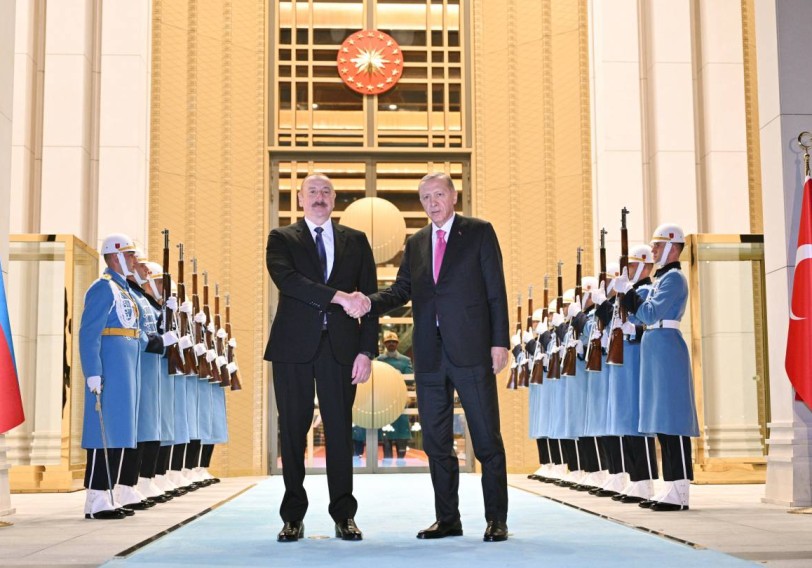 Prezident İlham Əliyev Rəcəb Tayyib Ərdoğanla görüşüb - FOTOLAR