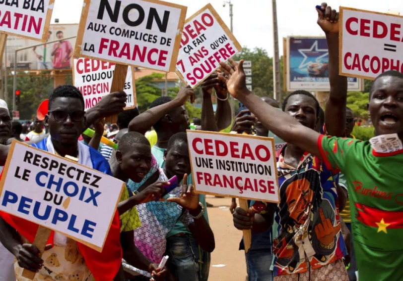 Fransanın Burkina-Fasodan qisas almaq planı 