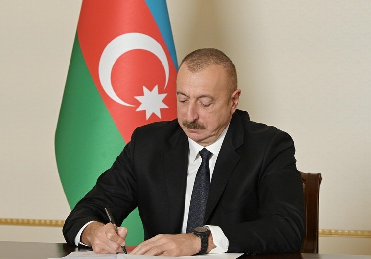 Prezident Azərbaycanla Qırğızıstan arasında imzalanmış iki sazişi təsdiqləyib