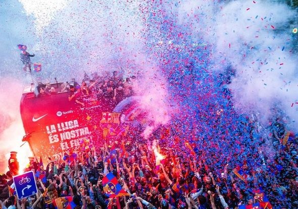 “Barselona” çempionluqları 76 min azarkeşlə qeyd etdi - FOTO