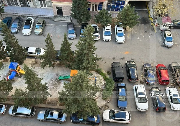 Yenitikililərin parkinq problemi