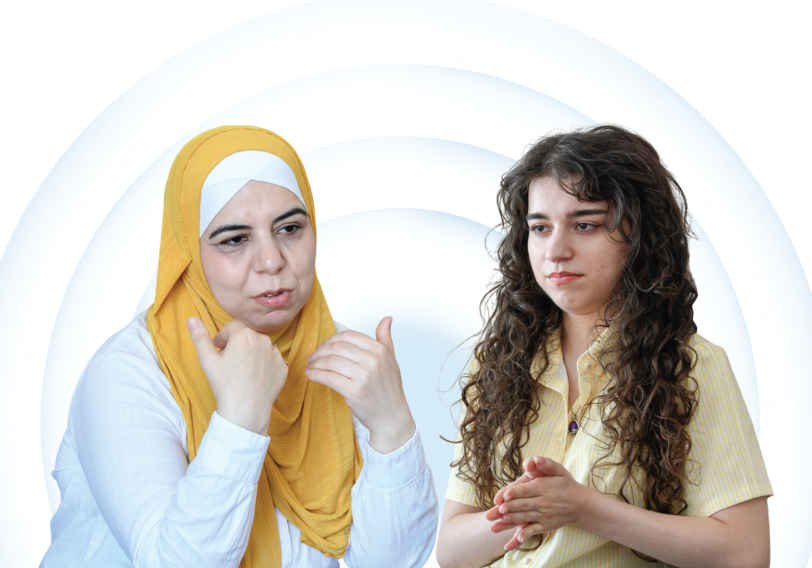 Qızı ilə eyni ildə məzun olan ana 