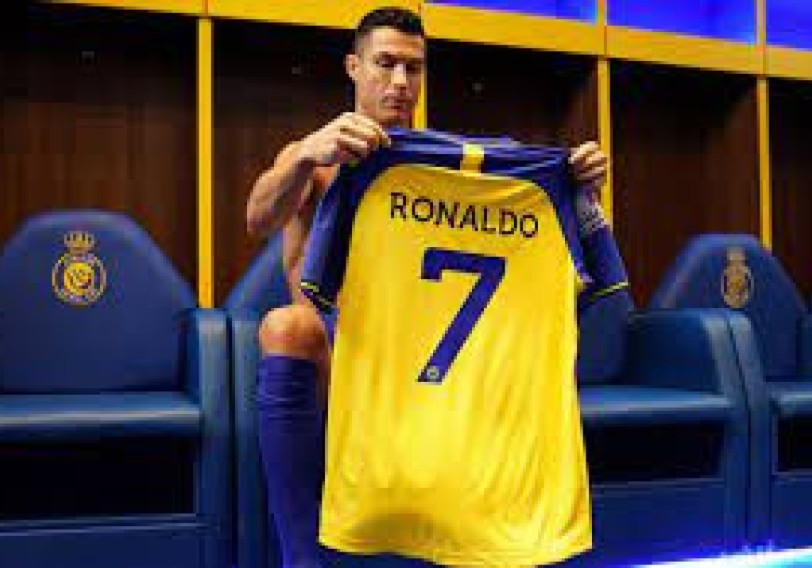 “Əl-Nəsr” Ronaldonun formasından 22 milyon 638 min dollar qazanc götürüb