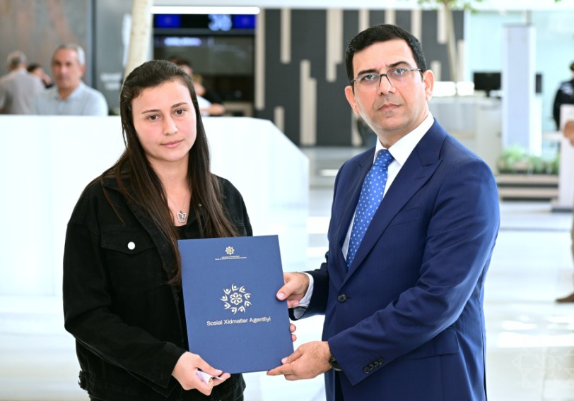 Şəhid ailələrinə daha 36 mənzil verilib