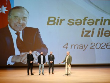 Rəsmi görüşlərin qeyri-rəsmi çalarları
