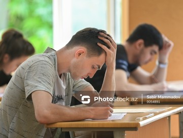 İmtahan sualları niyə çaşdırır?