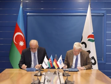 SOCAR "Uniper"lə Əməkdaşlıq Proqramı imzalayıb
