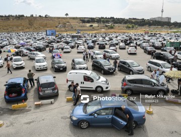 Avtomobil bazarında sərt "əyləc"