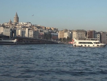Türkiyə boğazlardan keçən gəmilərə görə ildə 200 milyon dollar gəlir əldə edəcək