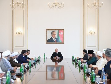 İslam həmrəyliyindən Türk birliyinə 