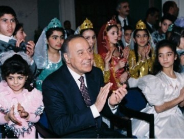 Ailə dəyərlərinə göstərilən xüsusi qayğı