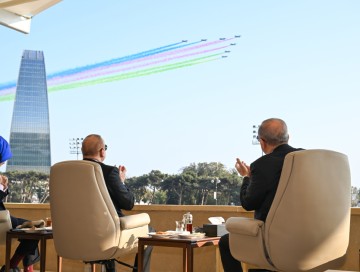 Hərbi parad FOTOLARDA