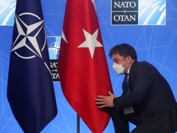 Türkiyənin Finlandiya və İsveçin NATO-ya üzv olması ilə bağlı şərtləri açıqlanıb