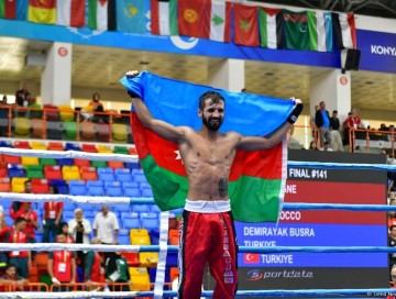 Azərbaycan kikboksçusu İslamiadada qızıl medal qazanıb