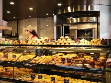 Şirin bazarın acı rəqabəti