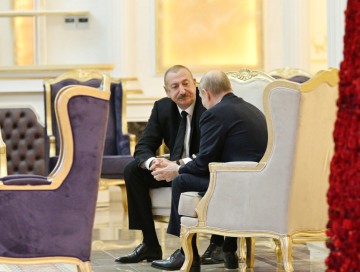 Gərginliyə son qoyan görüş