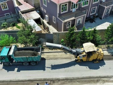 Bakının Qaradağ rayonunda 3 km-lik yolun təmirinə başlanılıb